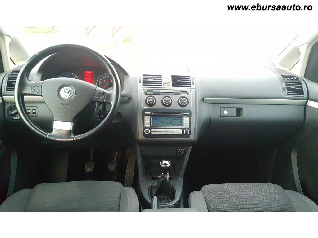 VW TOURAN