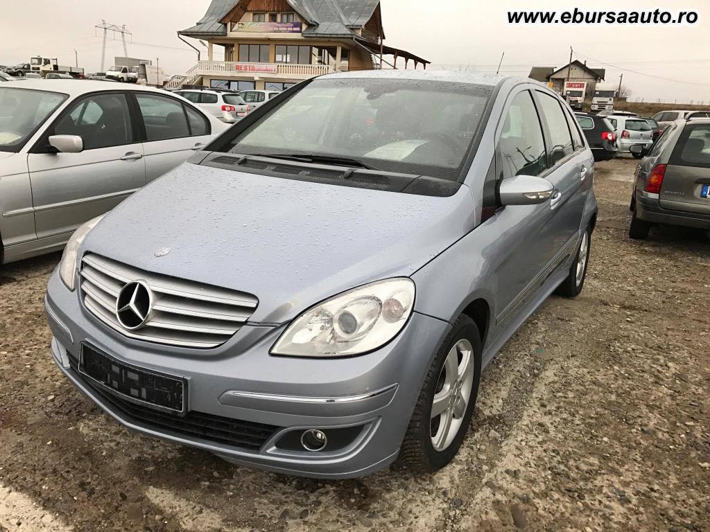 MERCEDES-BENZ B 200