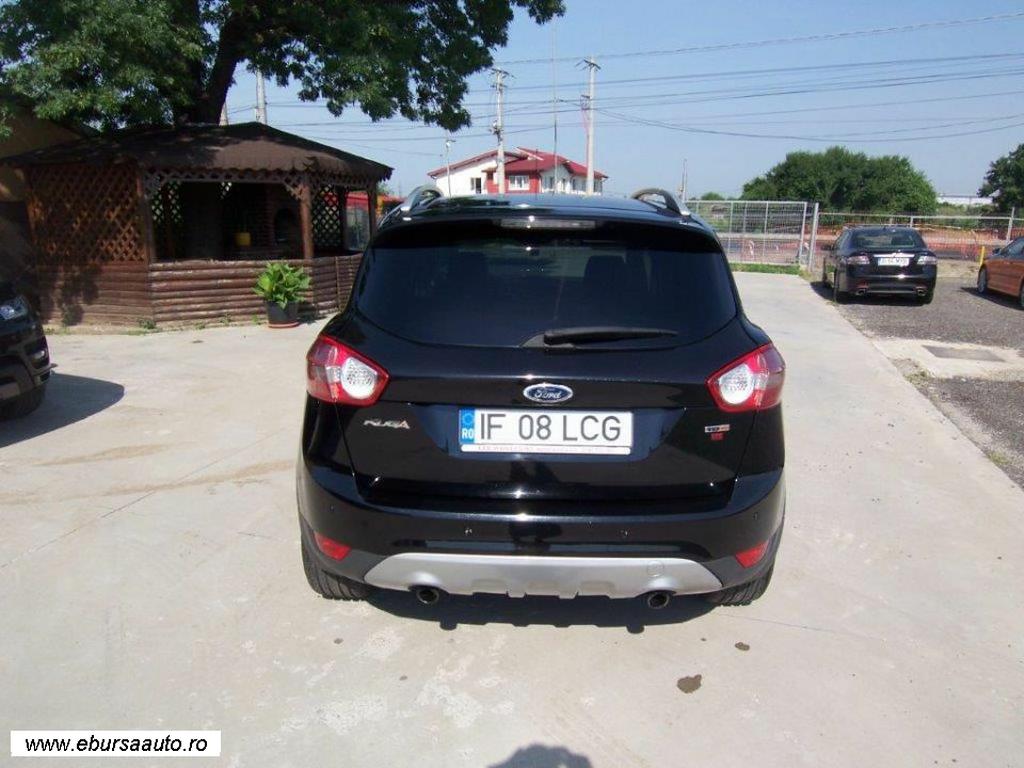 FORD KUGA