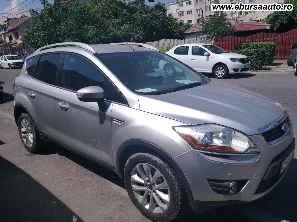 FORD KUGA