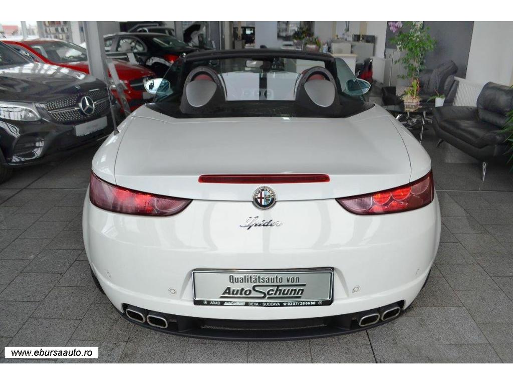 ALFA ROMEO SPIDER