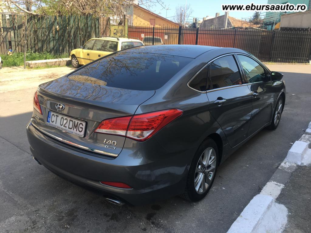 HYUNDAI I 40