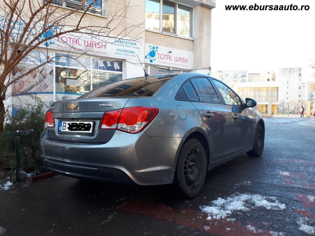 CHEVROLET CRUZE