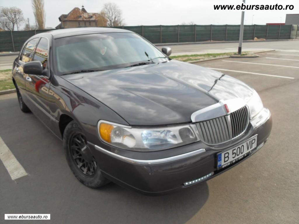 LINCOLN TOWNCAR