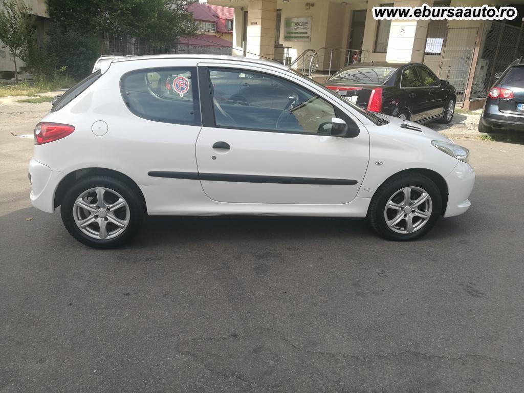 PEUGEOT 206 PLUS