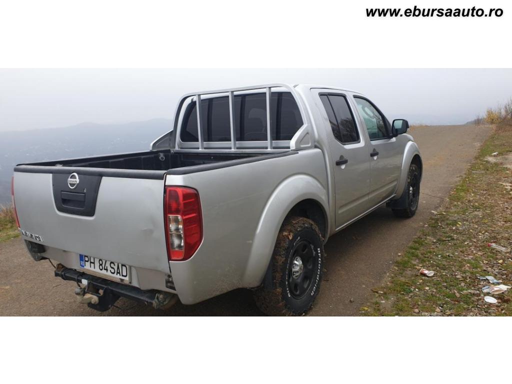 NISSAN NAVARA