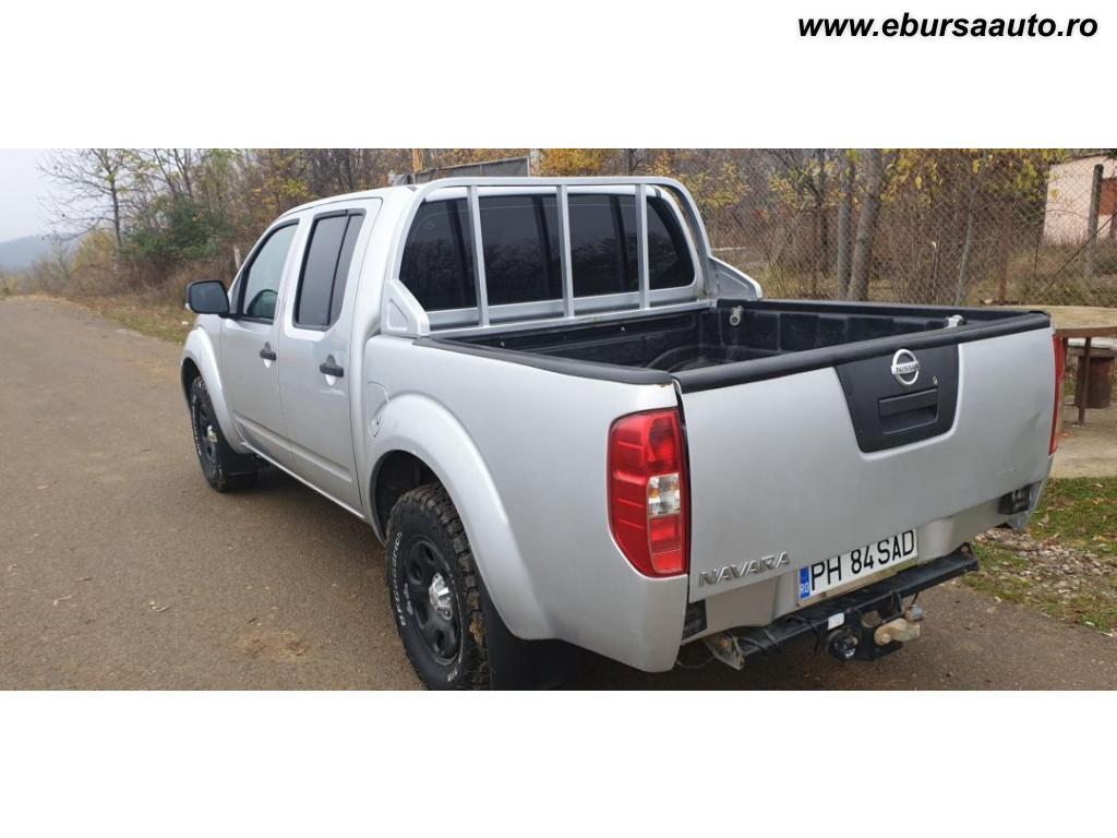 NISSAN NAVARA