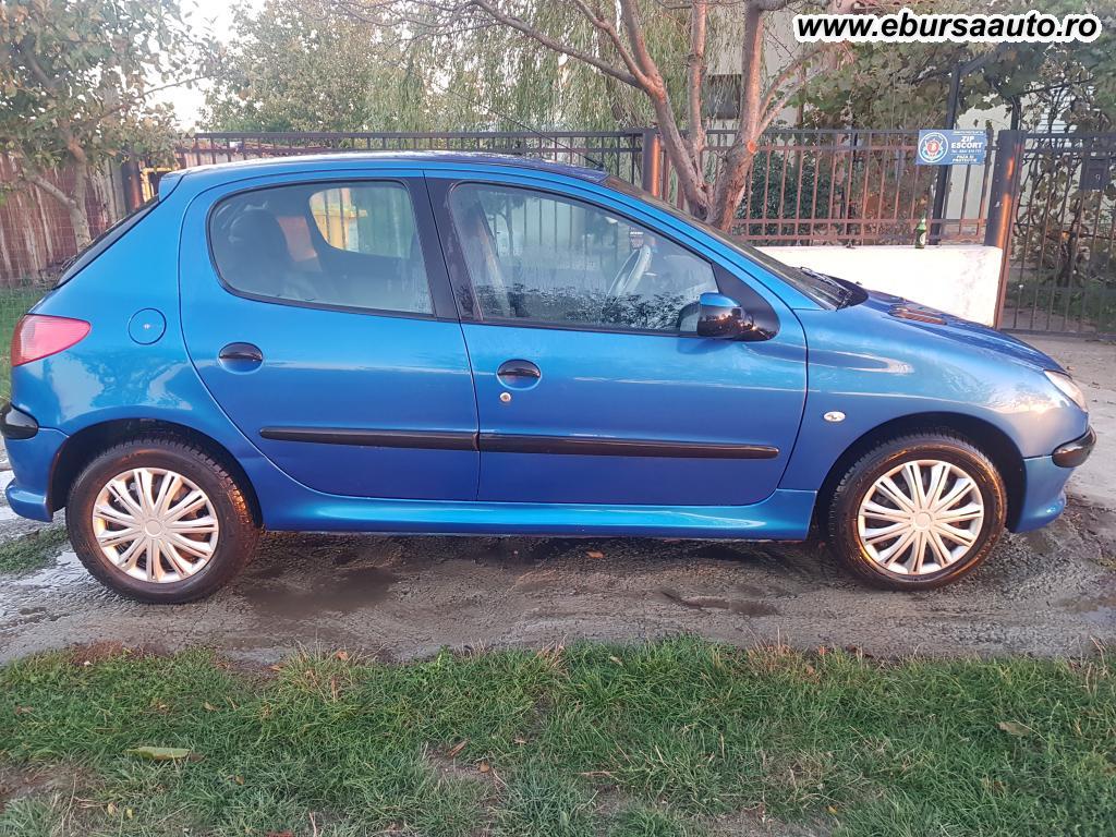 PEUGEOT 206 HDI