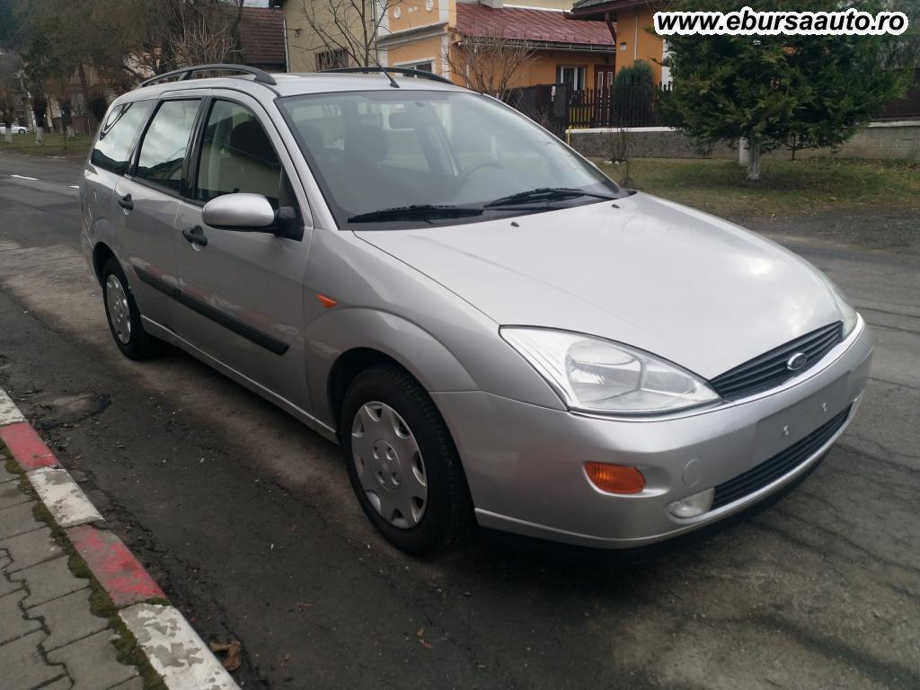 FORD FOCUS GHIA