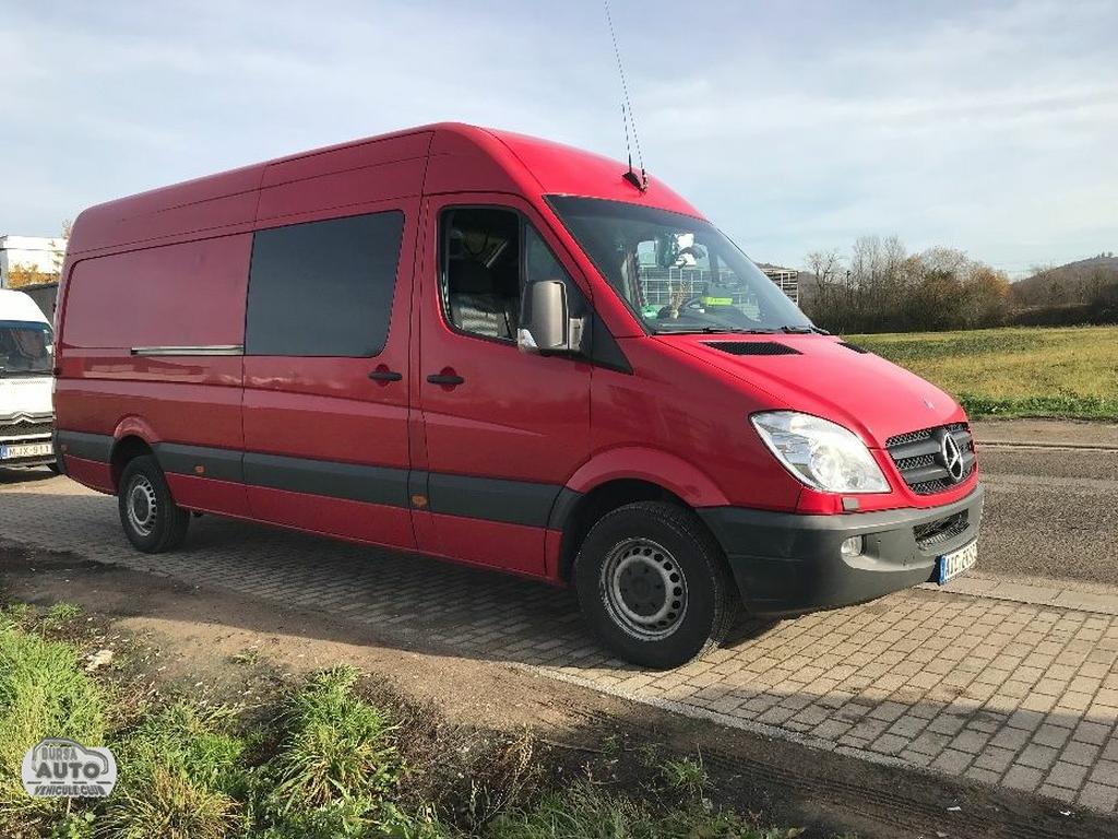 MERCEDES-BENZ SPRINTER