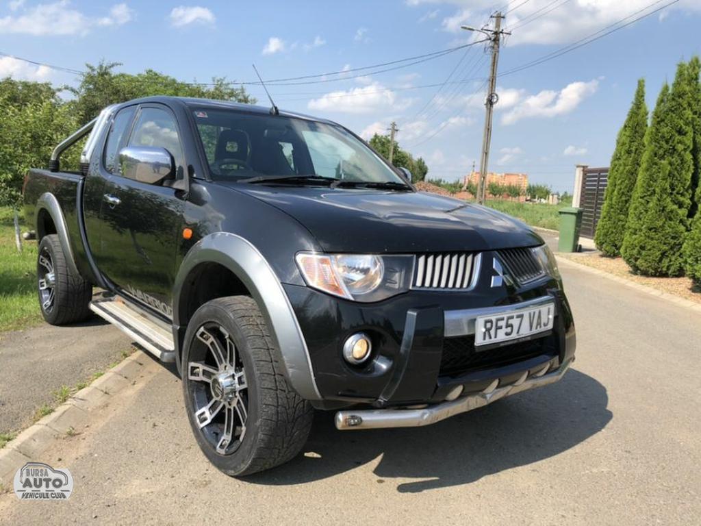 MITSUBISHI L 200