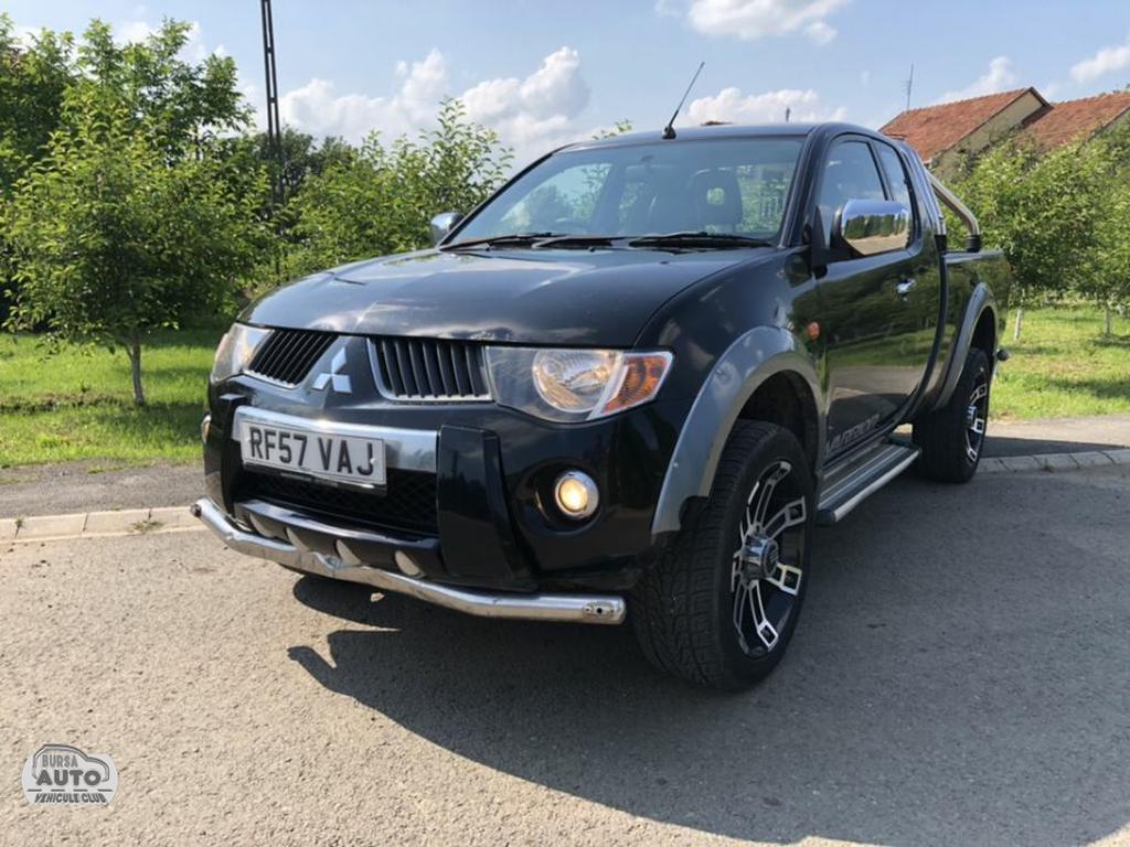 MITSUBISHI L 200