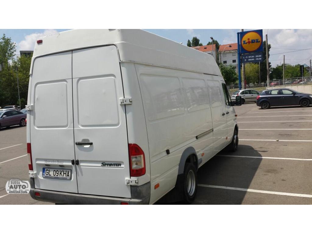 MERCEDES-BENZ SPRINTER