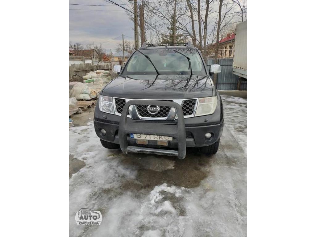 NISSAN NAVARA