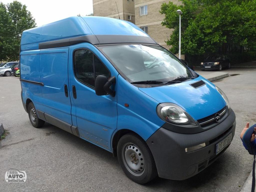 OPEL VIVARO