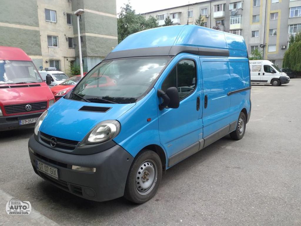 OPEL VIVARO