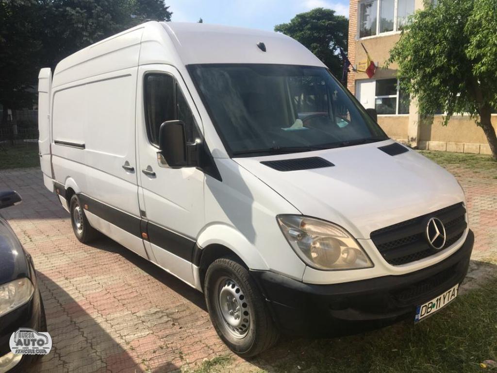 MERCEDES-BENZ SPRINTER