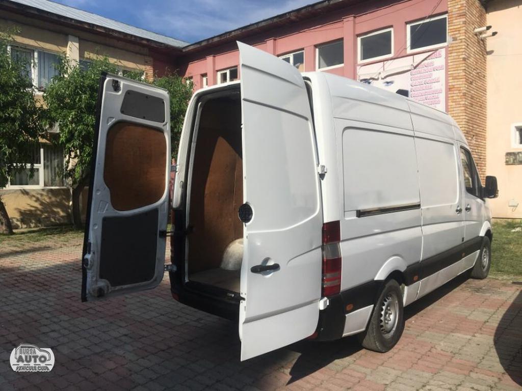 MERCEDES-BENZ SPRINTER