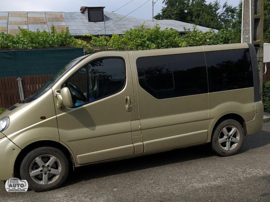 OPEL VIVARO