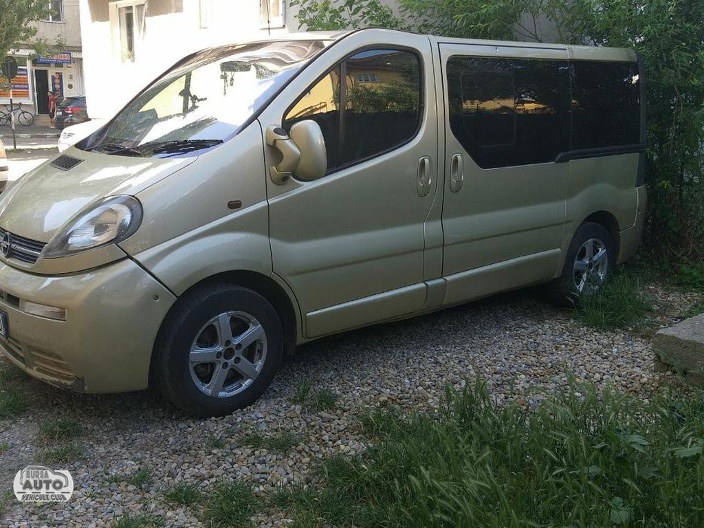 OPEL VIVARO