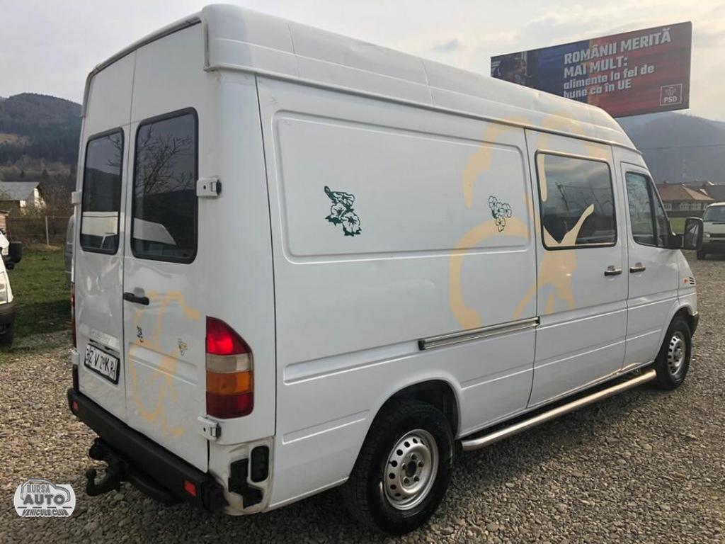 MERCEDES-BENZ SPRINTER