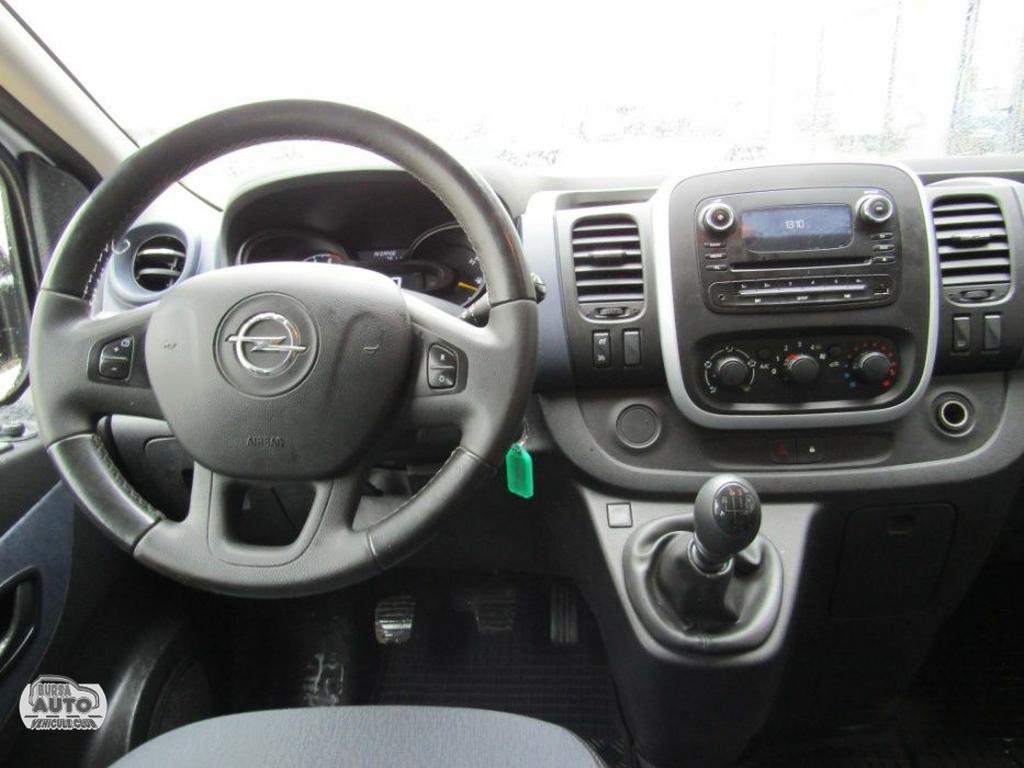 OPEL VIVARO