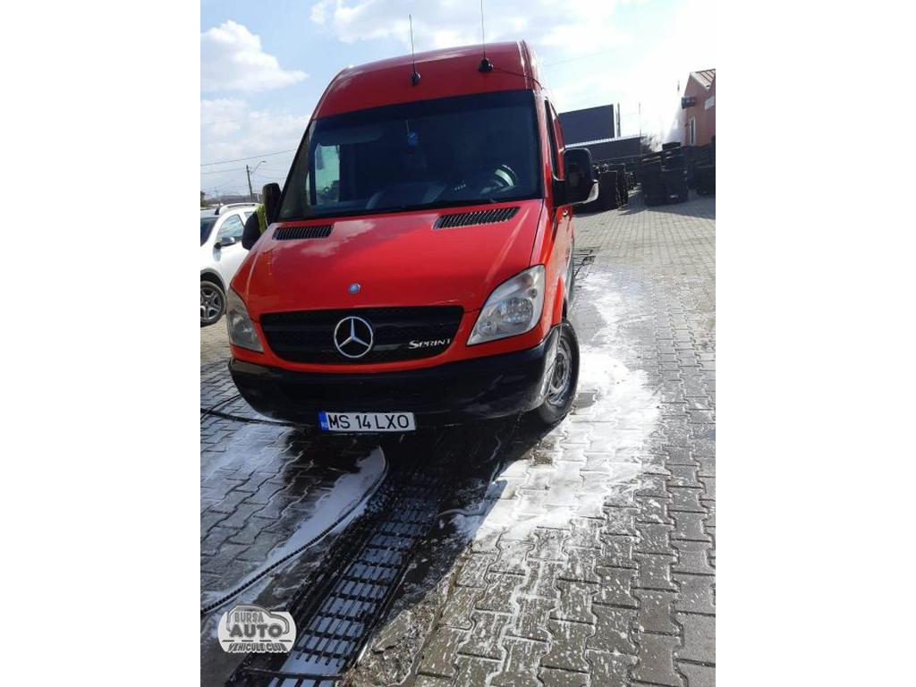 MERCEDES-BENZ SPRINTER