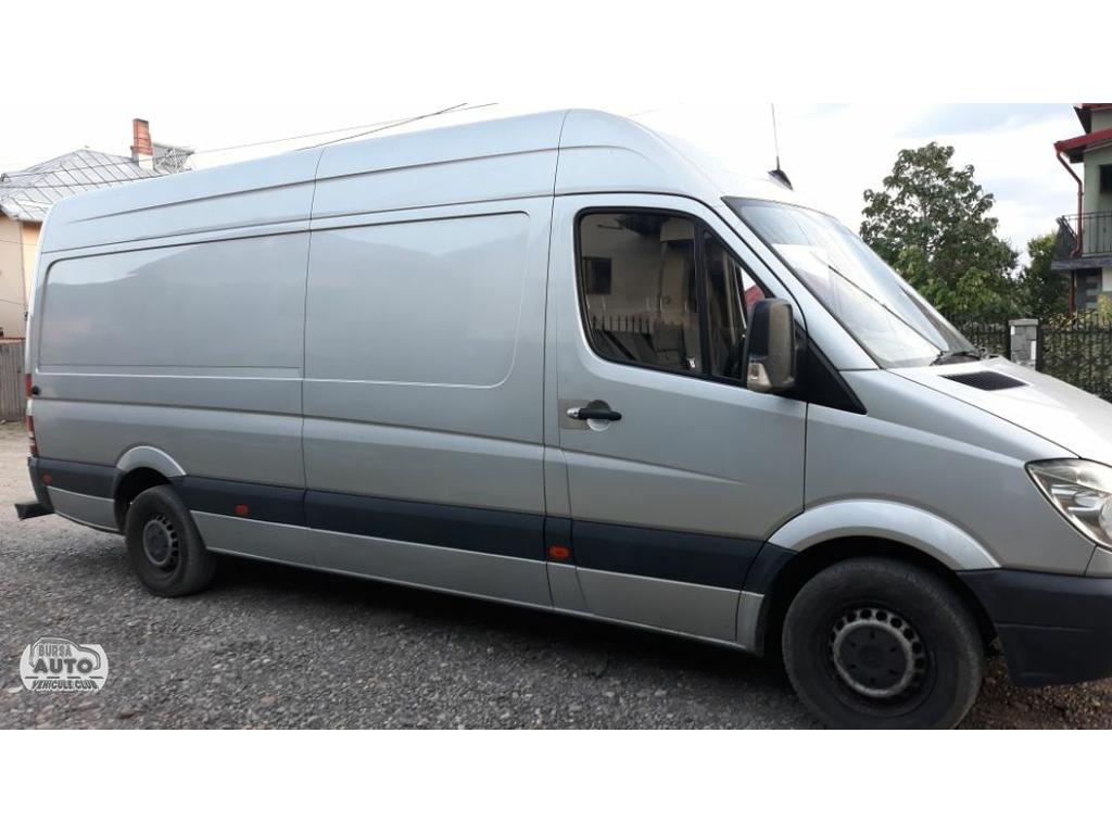 MERCEDES-BENZ SPRINTER