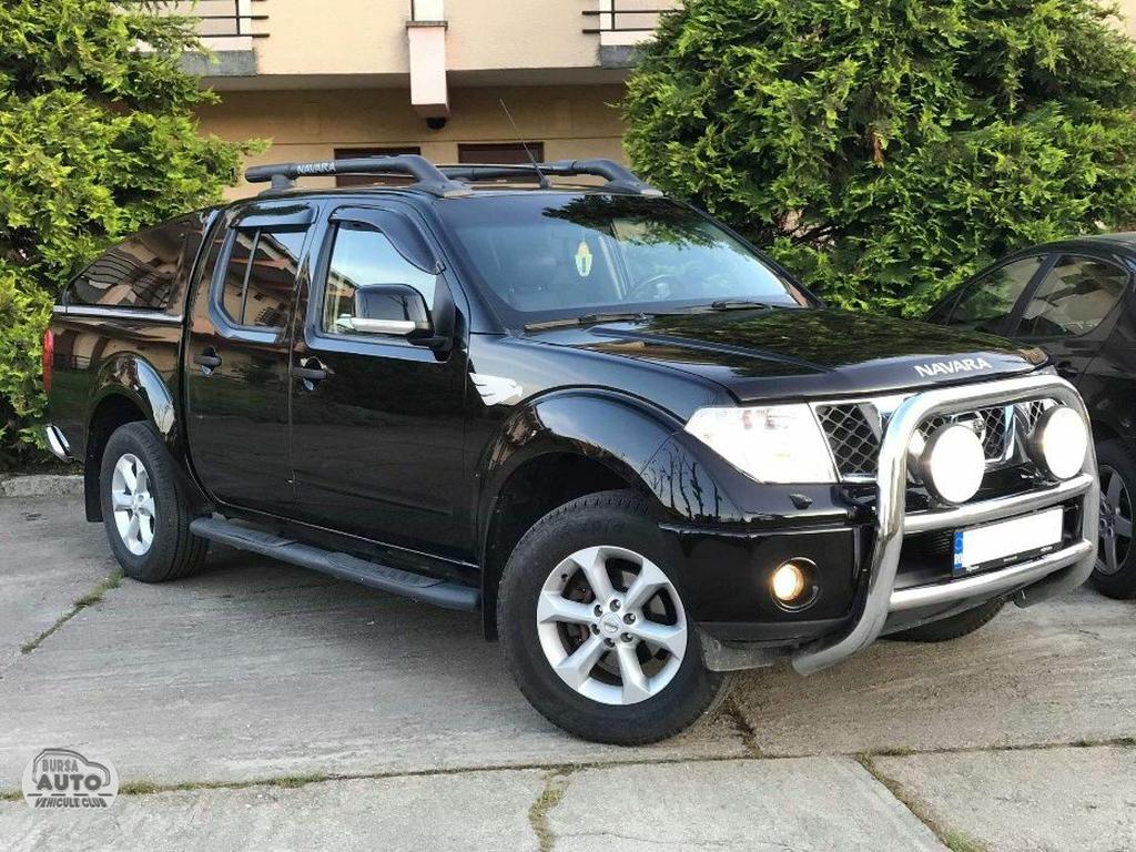 NISSAN NAVARA