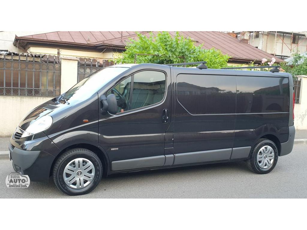 OPEL VIVARO