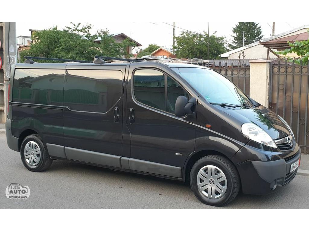 OPEL VIVARO