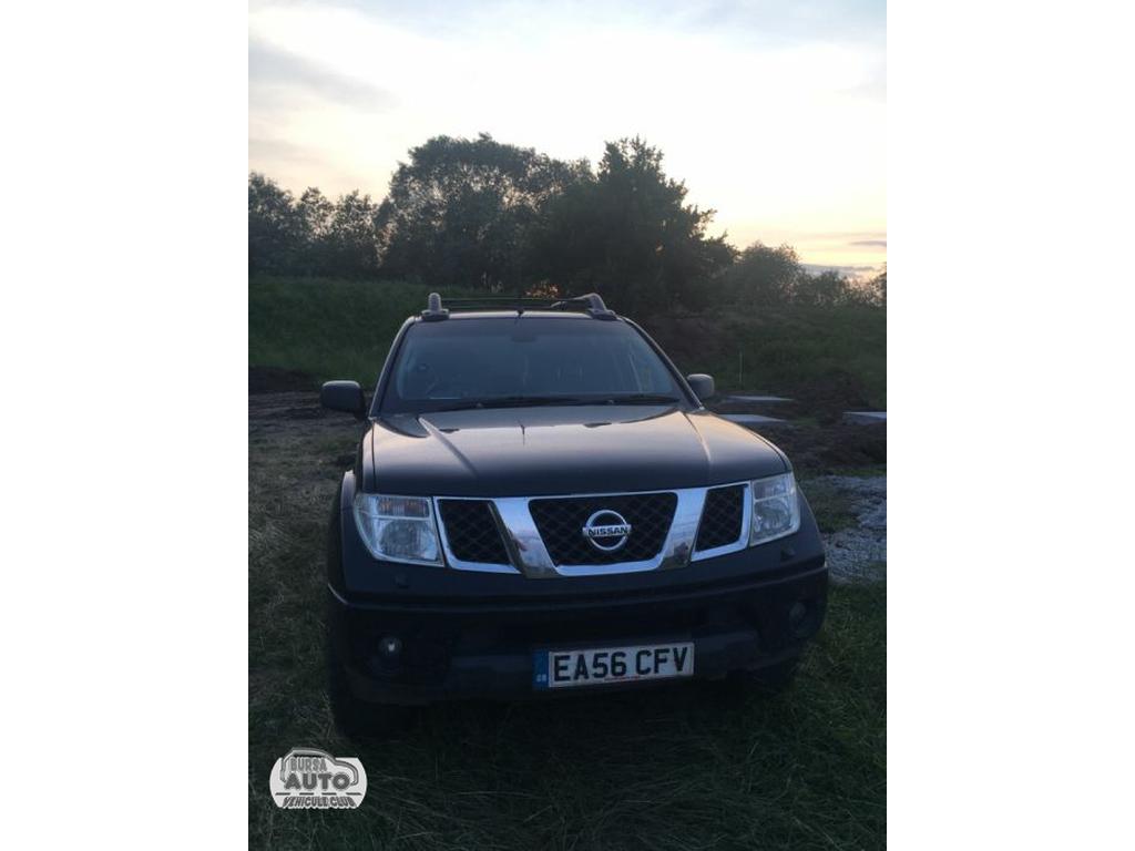 NISSAN NAVARA