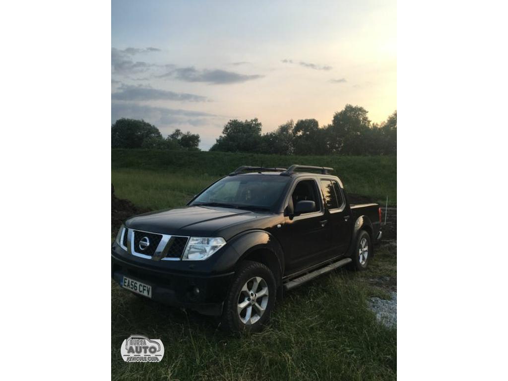 NISSAN NAVARA