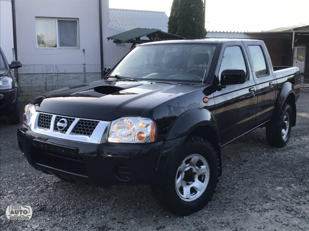 NISSAN NAVARA