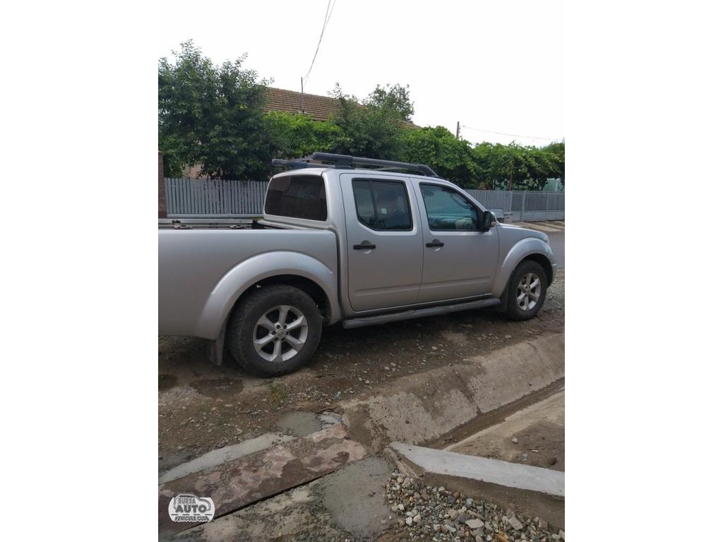 NISSAN NAVARA