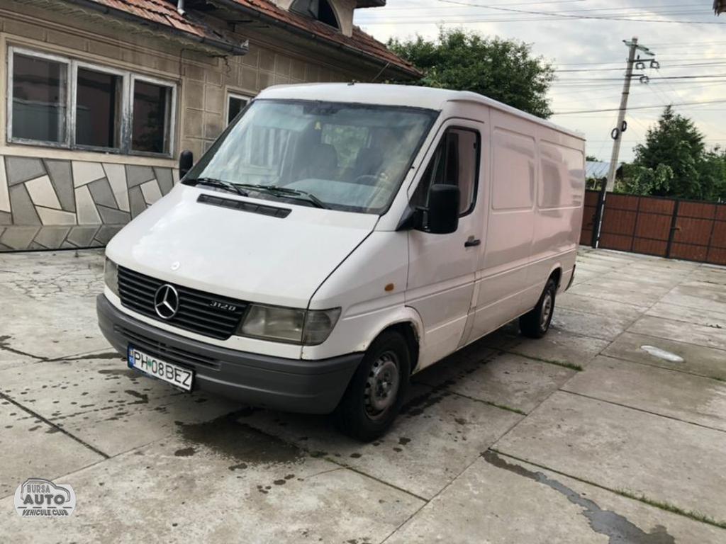 MERCEDES-BENZ SPRINTER