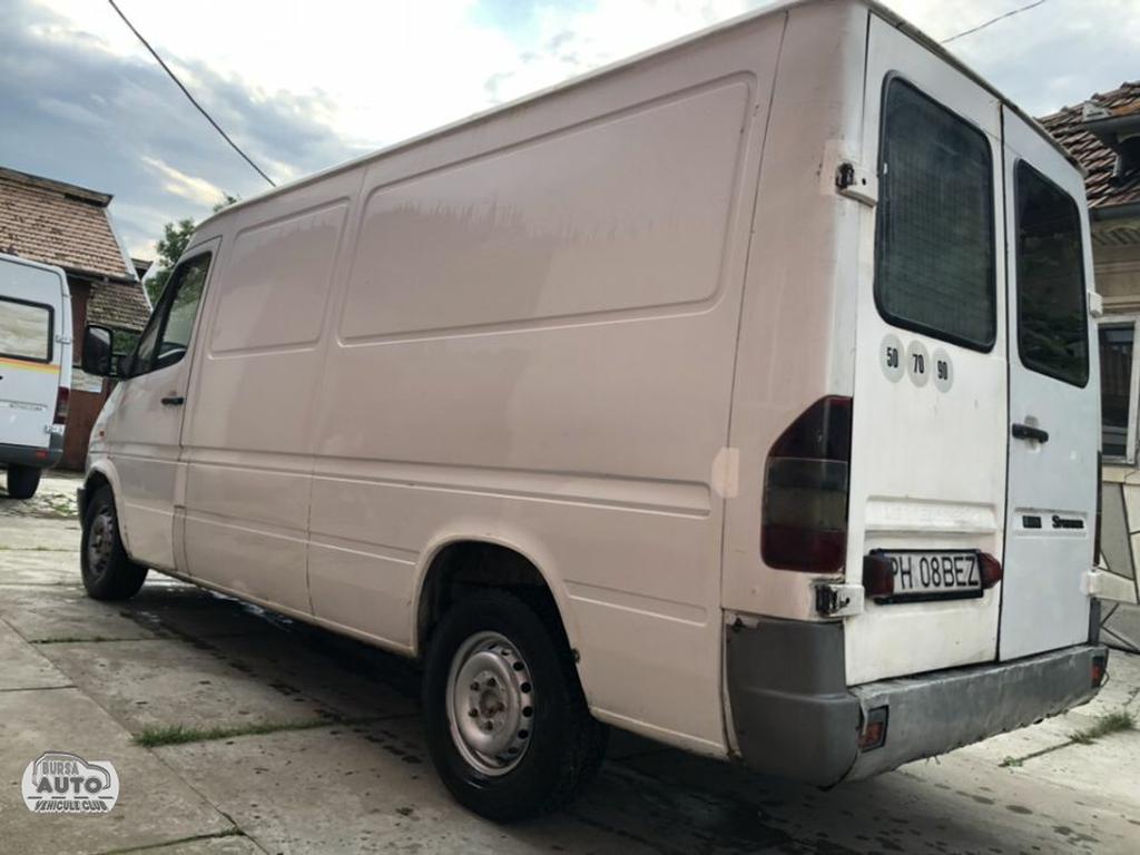 MERCEDES-BENZ SPRINTER