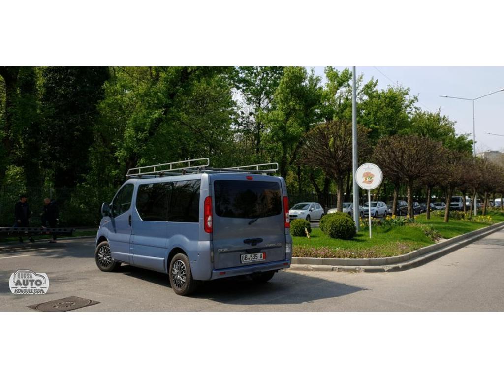 OPEL VIVARO