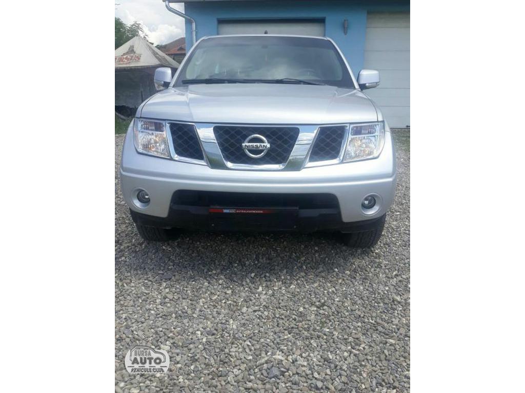 NISSAN NAVARA