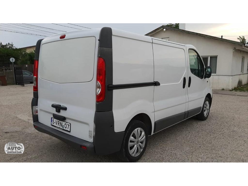 OPEL VIVARO