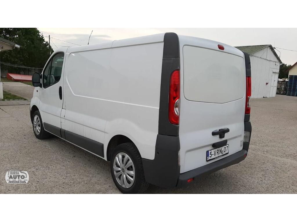 OPEL VIVARO