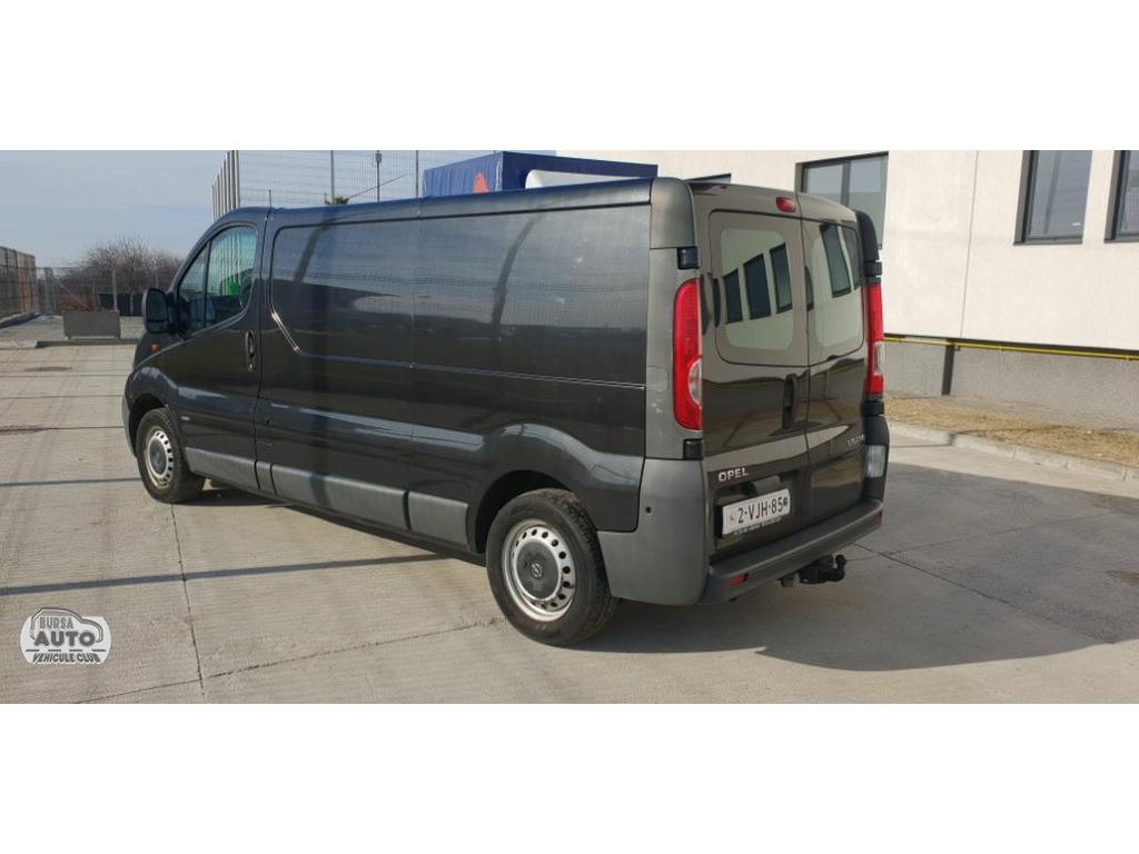 OPEL VIVARO