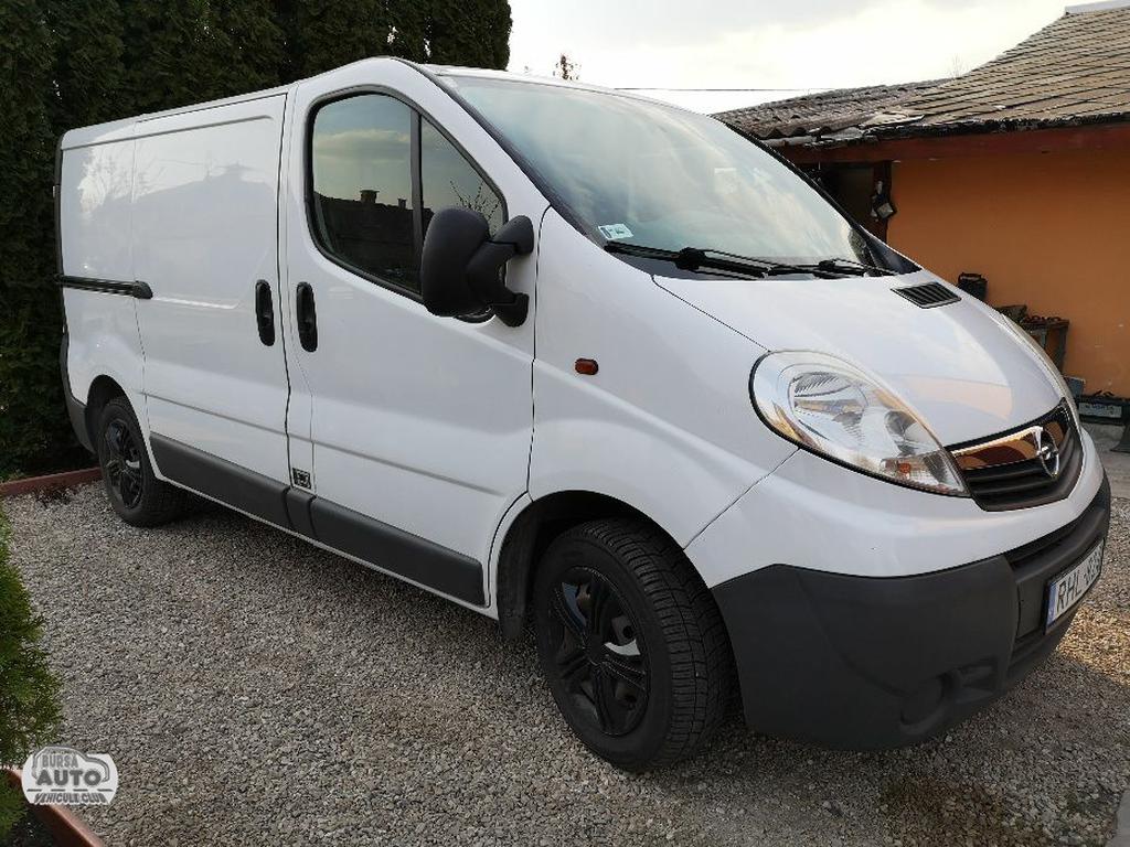 OPEL VIVARO