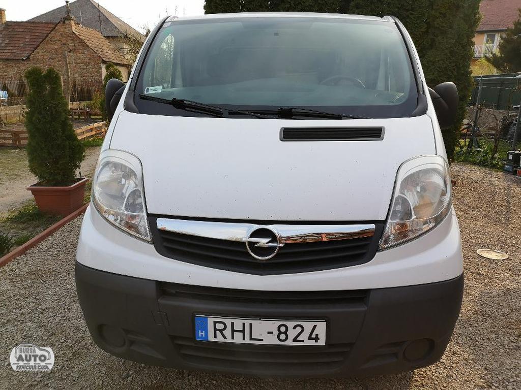 OPEL VIVARO