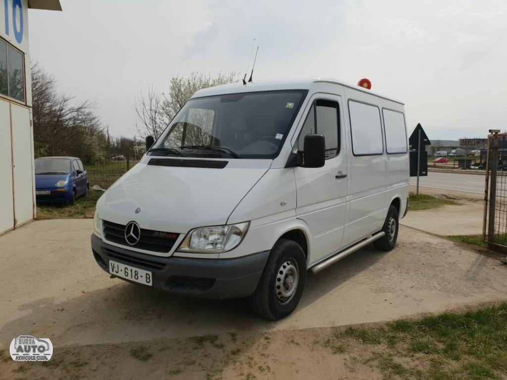 MERCEDES-BENZ SPRINTER