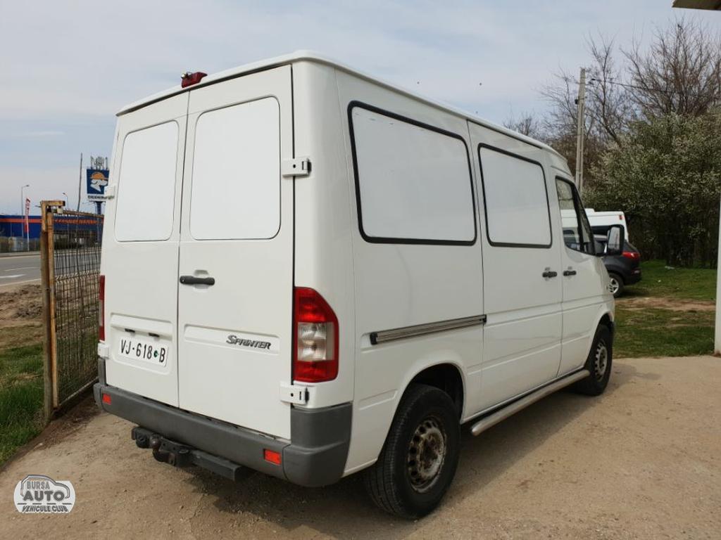 MERCEDES-BENZ SPRINTER