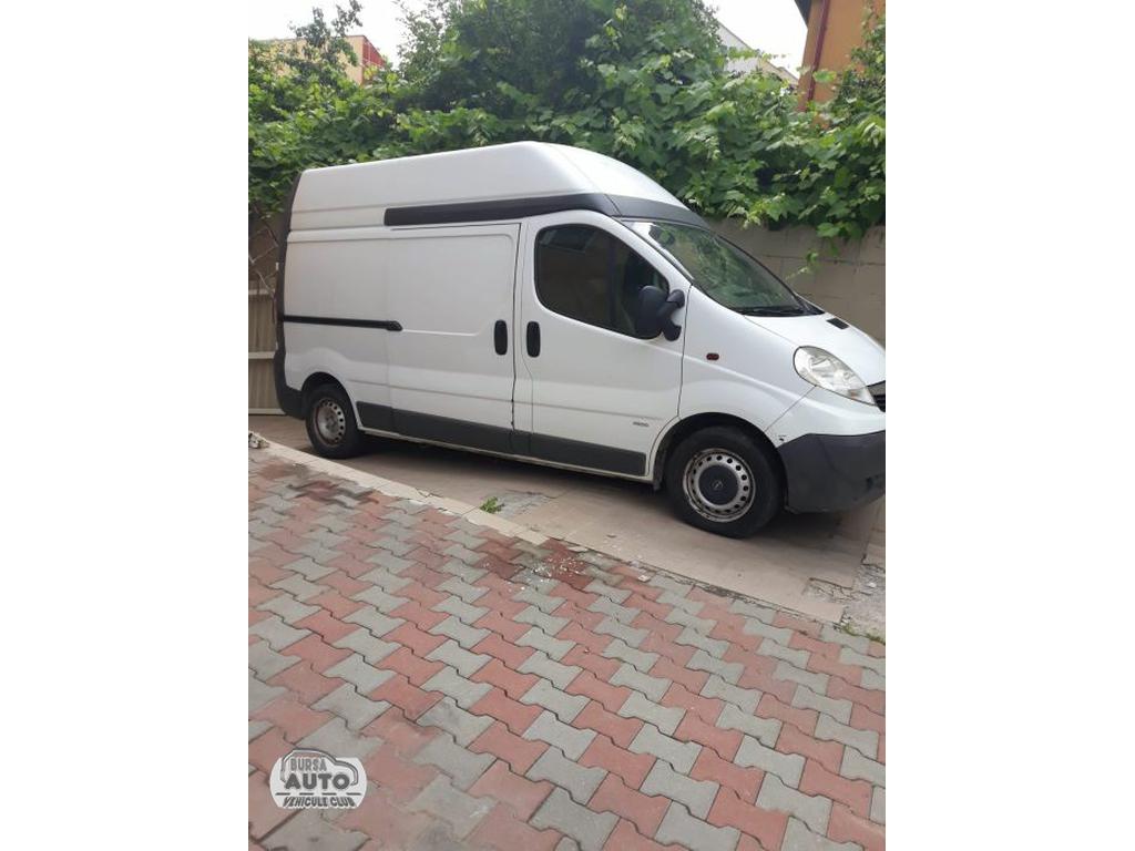 OPEL VIVARO