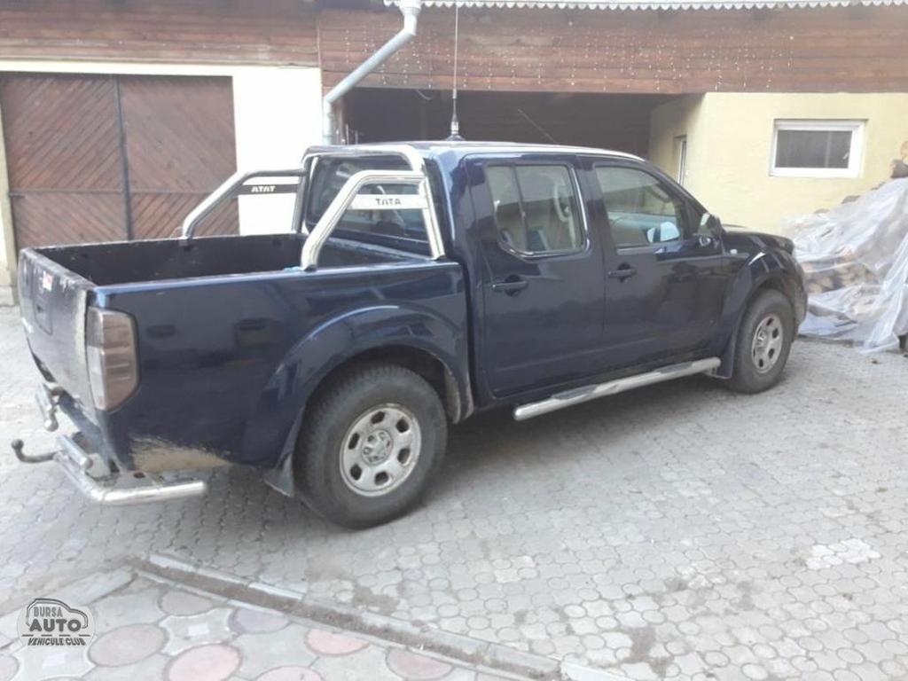 NISSAN NAVARA