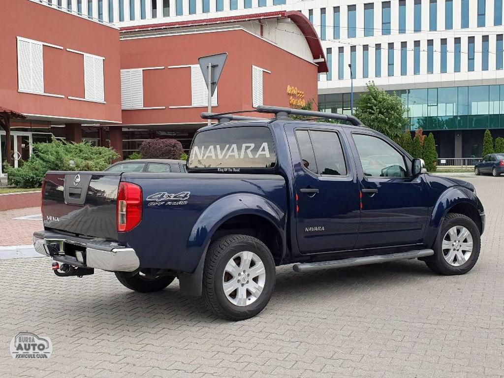 NISSAN NAVARA