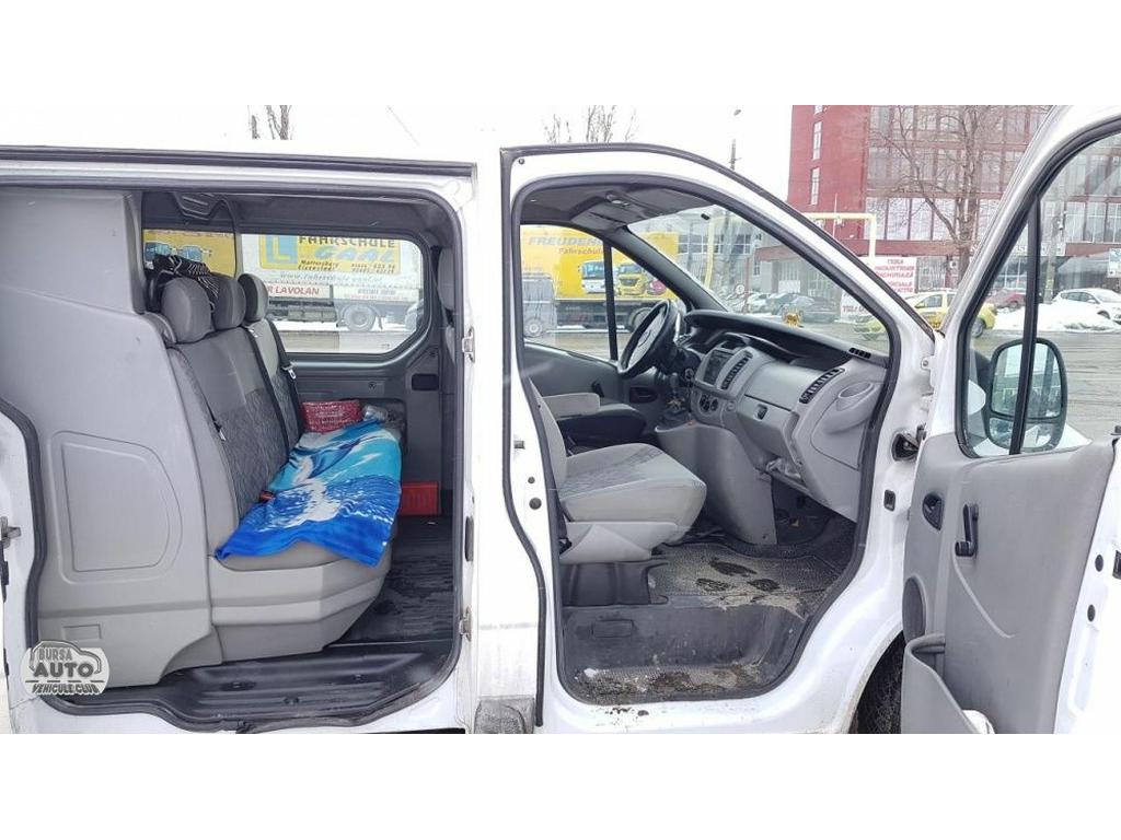 OPEL VIVARO